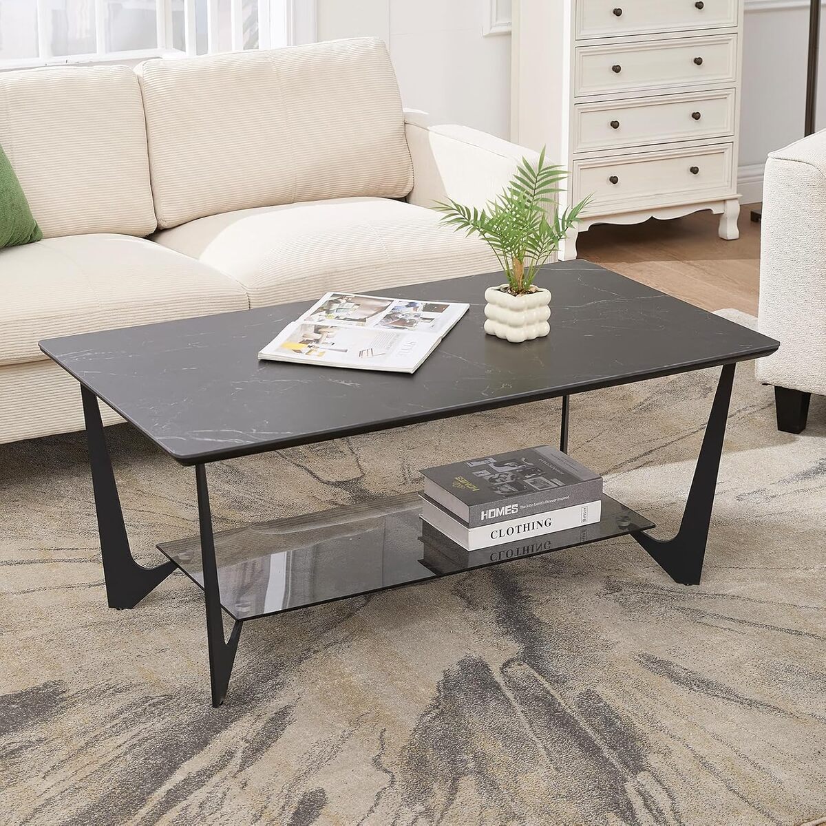 Test : table basse rectangulaire Chairus avec plateau marbré et étagère