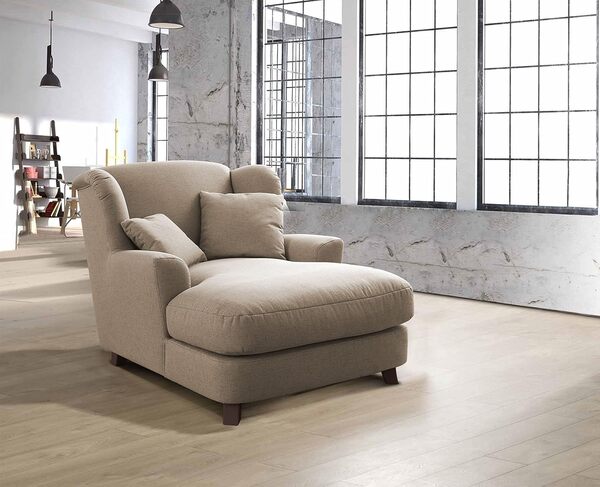 CAVADORE Assado Grand Fauteuil Rembourré XXL avec Pieds en Bois, Grande Assise Et 2 Coussins Décoratifs, 109 x 104 x 145 cm, Tissu Plat, Beige Foncé