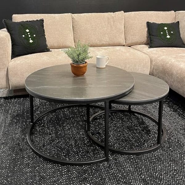 Découvrez notre avis complet sur les tables basses gigognes de Meubletmoi. Élégantes et pratiques, elles s'intègrent parfaitement dans votre intérieur moderne.